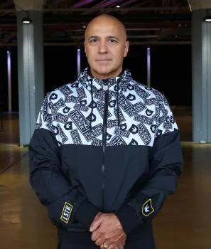 paul_elstak_windbreaker_front