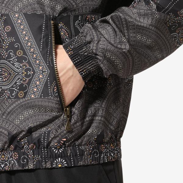 australian_trainingsjacke_paisley_archive_tasche