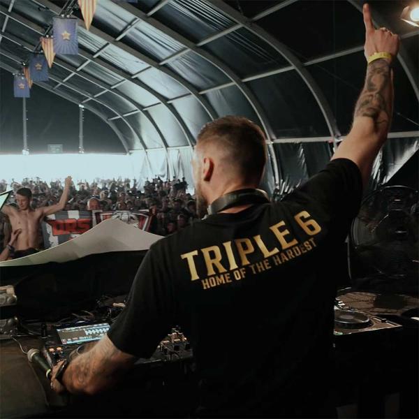 Triple 6 T-Shirt "Essential Gold"